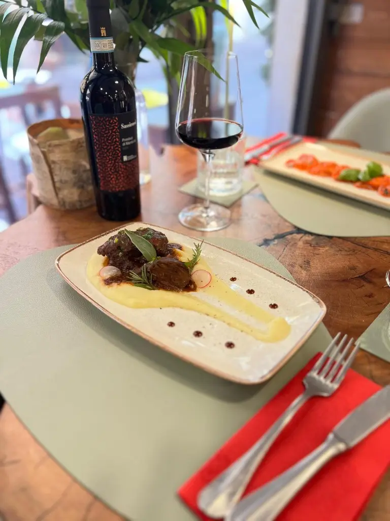 Antica Cantina — atmosfera 11